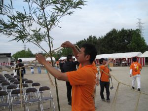 ブロック運営委員会メンバーは前泊し早朝より会場設営を行いました。